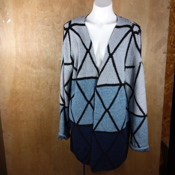 NWT JOSEPH A.  ombre geometric carddian - Picture 5 of 5